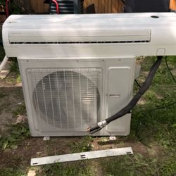 A/C Capacity: 3 Tons / 36,000 BTU System Type: High-Wall Indoor DC Inverter Mini-Split Heat Pump Ref