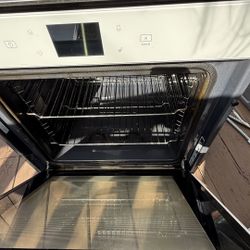 🔥 Used Built-In Ovens for Sale – 2 For 50 Pick Up 🔥