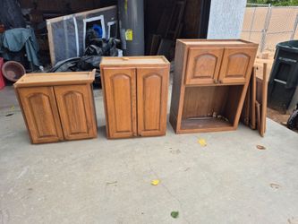 Nice cabinets for cheaps