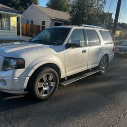 2010 Expedition With Flex Fuel 4x4