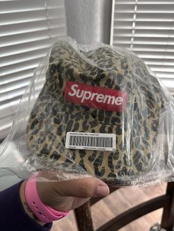 Supreme Hat
