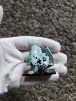 Blue-Eyes White Dragon Mini Figure