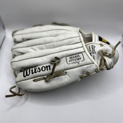 Wilson Baseball Glove 