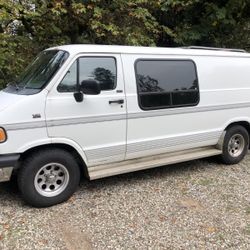 1995 Dodge Ram Van
