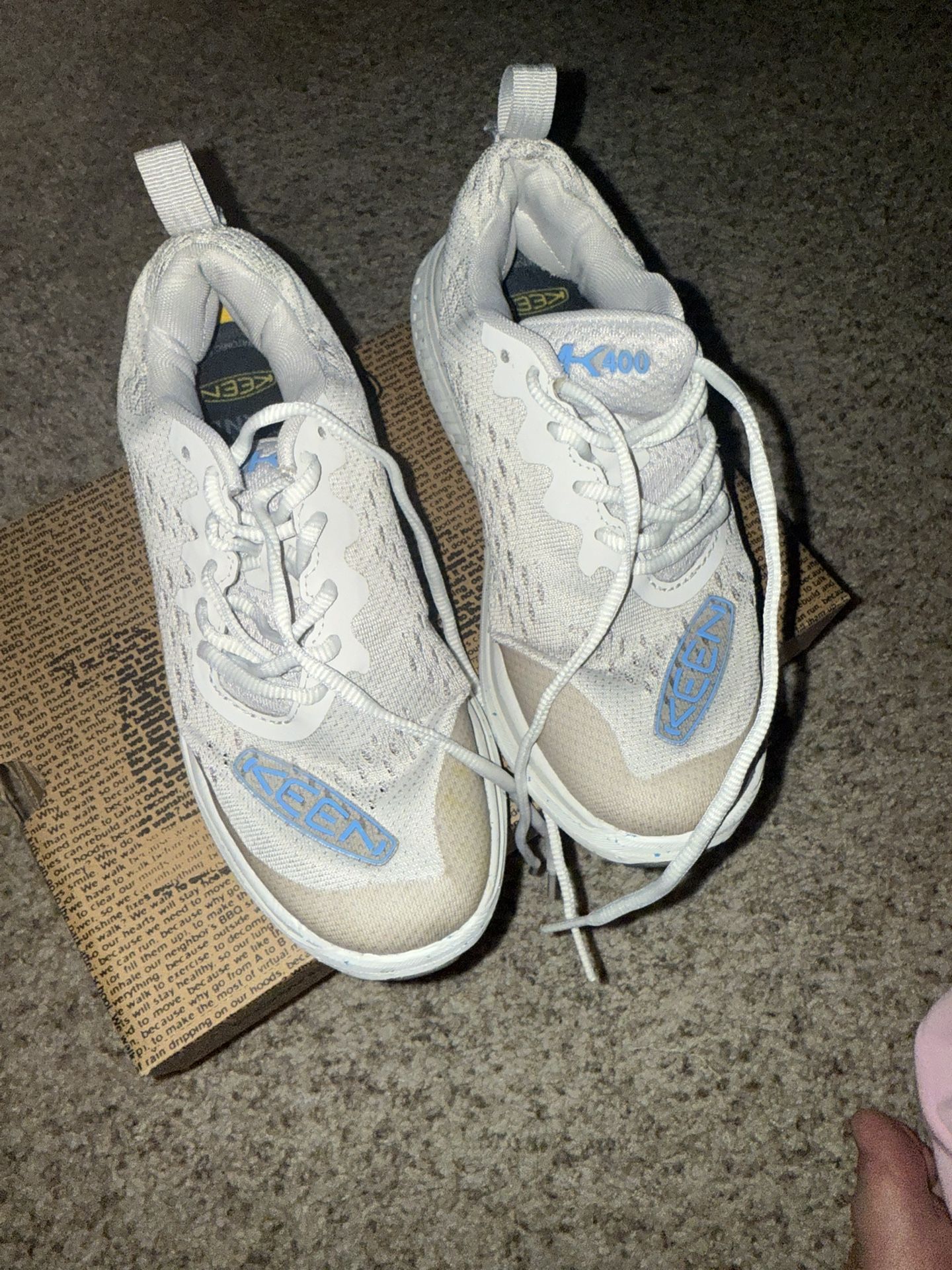 KEEN woman shoes