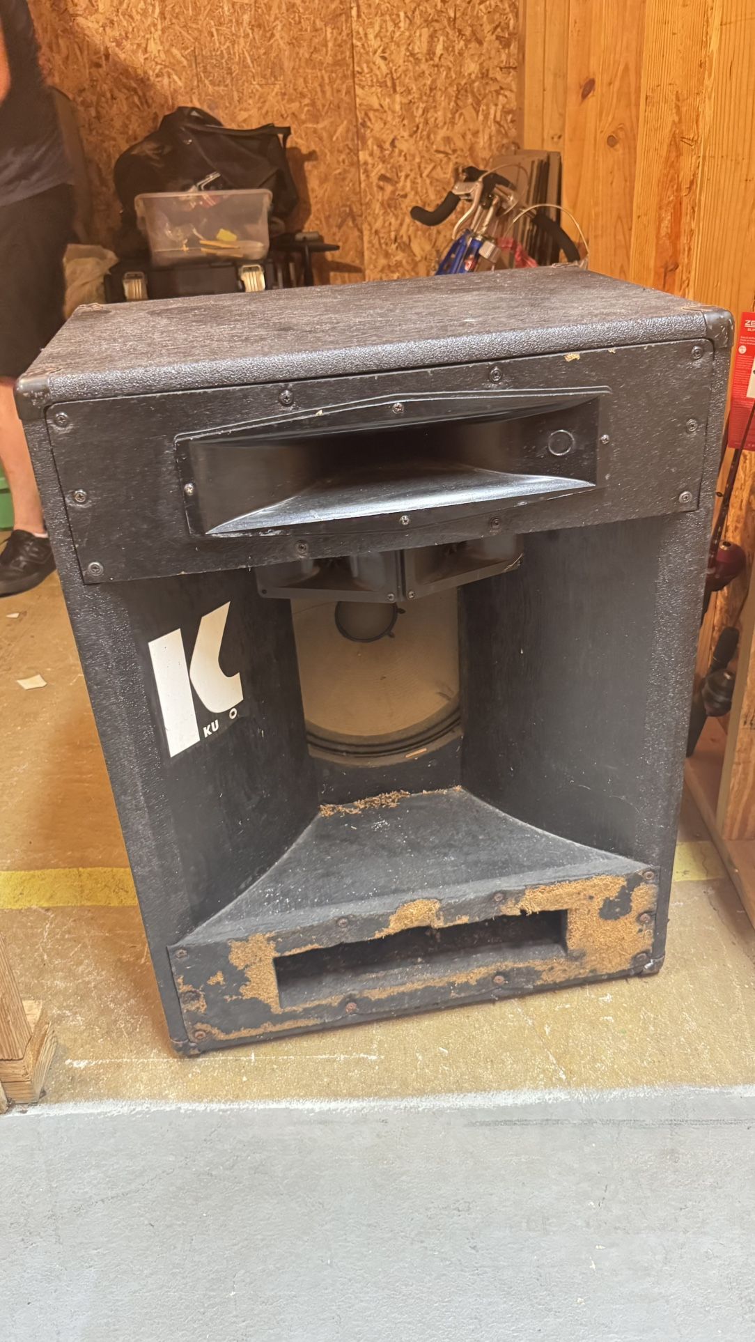 Klipsh speakers 