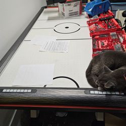 Air Hockey Table 