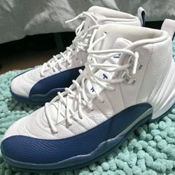 Size 11.5 Us Jordan 12 French Blue (Like New)