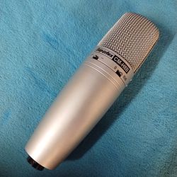SUPERLUX CONDENSER STUDIO MICROPHONE 