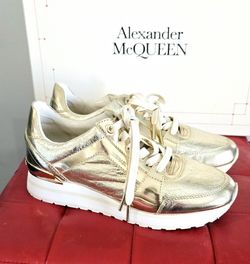 MK Michael Kors Nova Sneaker Women's Size 8 Casual Gold Shoes 
