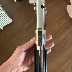 Lukes lightsaber bouquet hilt