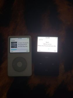 2 iPods for collectors