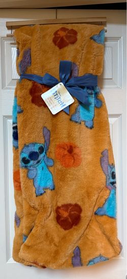 New Disney Stitch 🍁 Faux Fur Throw Blanket