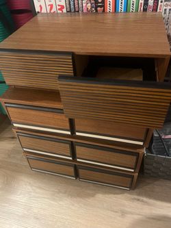 VHS storage containers