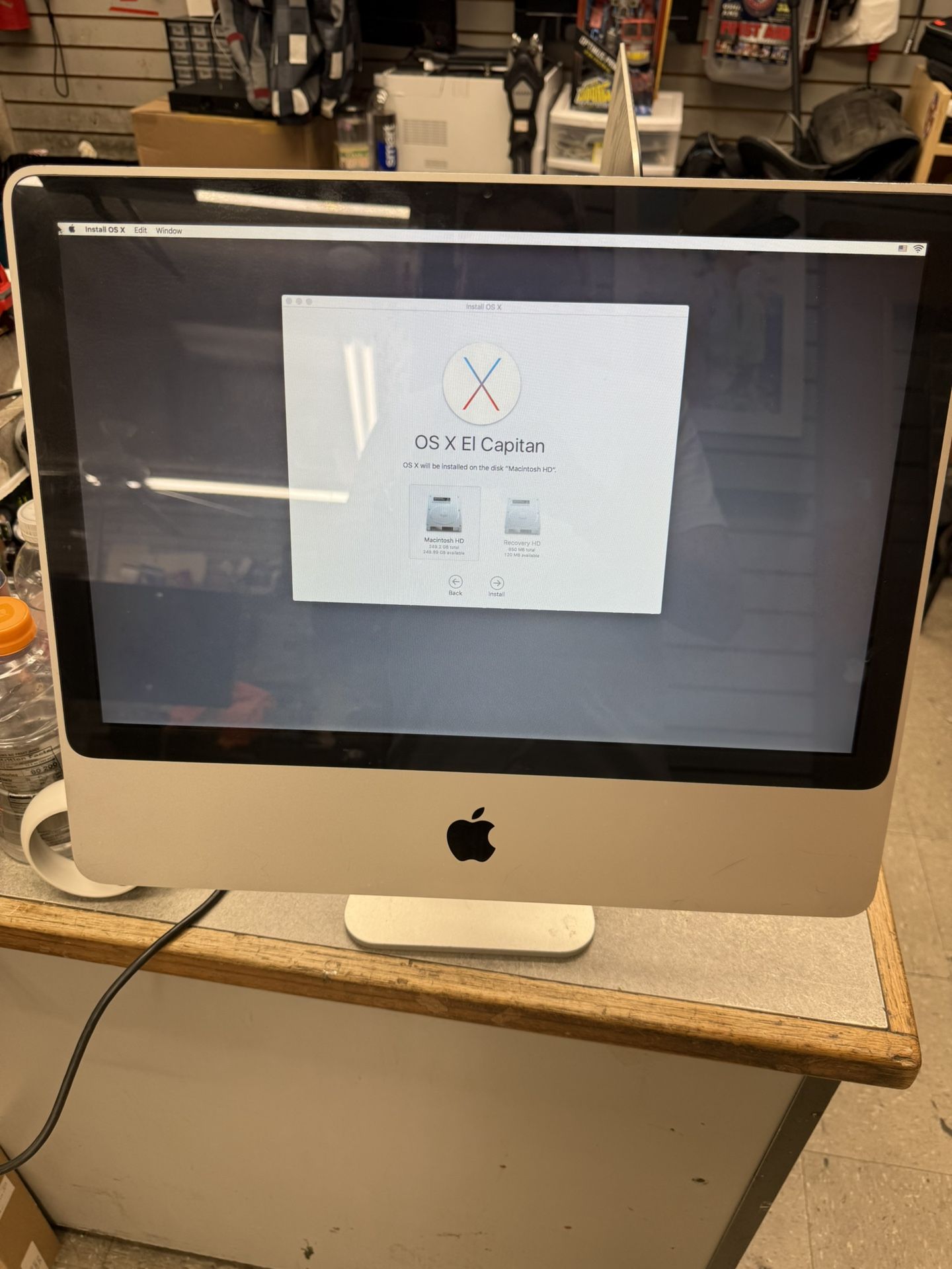 Apple iMac 2007 Desktop Computer