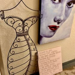 Metal woman figure Wall hanging