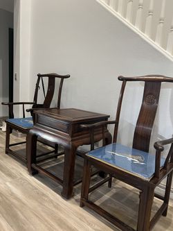 2 Chair And Table