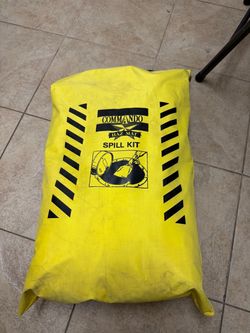 Spill kit