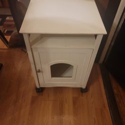 Hidden Litter Box Table