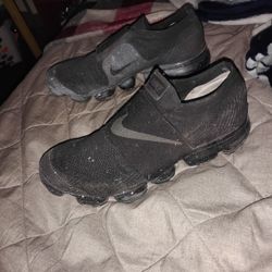 Nike Air VaporMax Moc Triple Black W