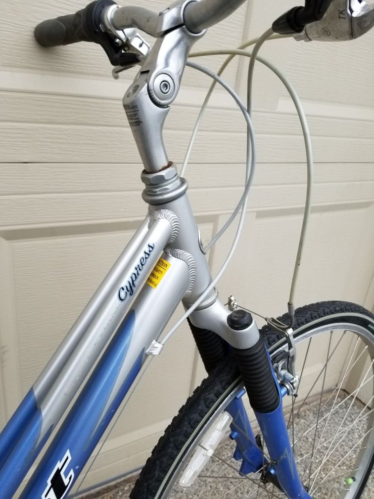 giant cypress bike 6061 aluxx