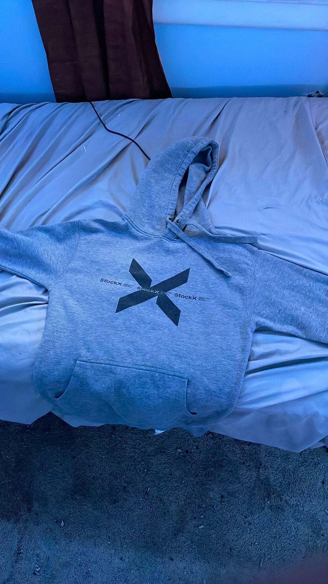 stock X hoodie (mens small)