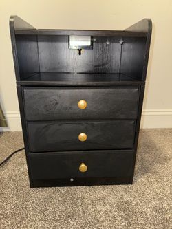 3 Drawer Nightstand