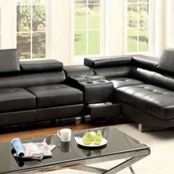 🔥 DEAL OF THE DAY 🔥 Brand New Black Leather Sectional Sofa Built-in Cup Holders Pull-Out Drawer Bluetooth