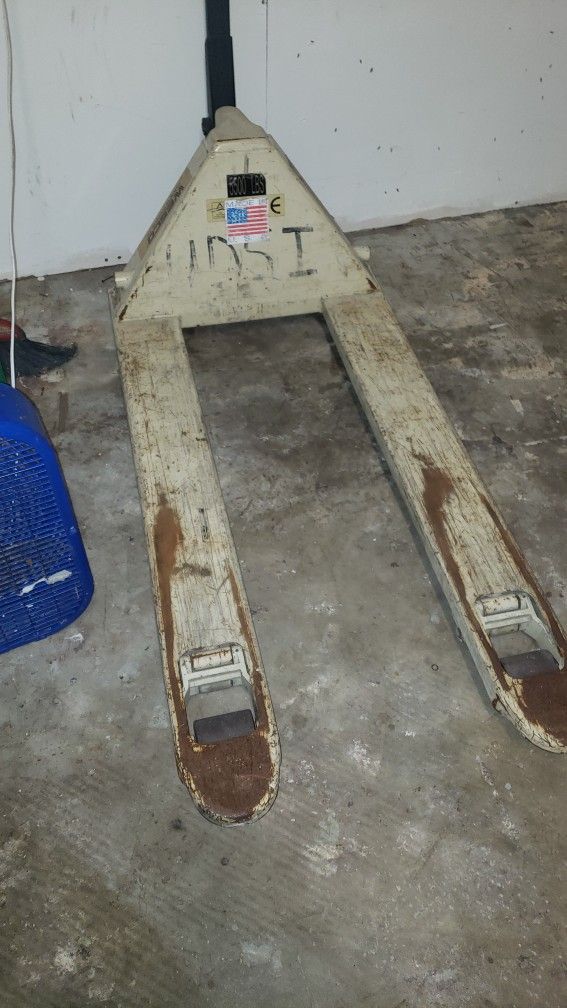 Pallet Jack