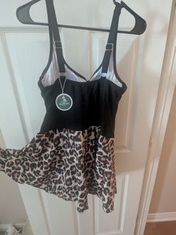 Swim suit - Women's - XL