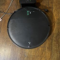 Robot Vacuum Hardly Used W/ Manual 