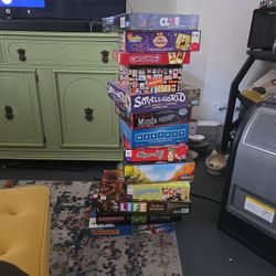 Lot Of Board Games 40 Bucks