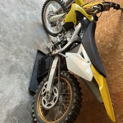2009 Rmz450