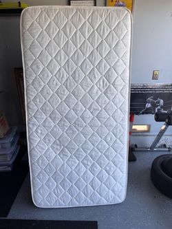 New twin size spring mattress