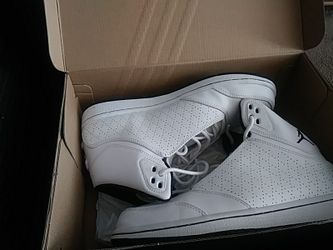 Size 8 jordans lightly used