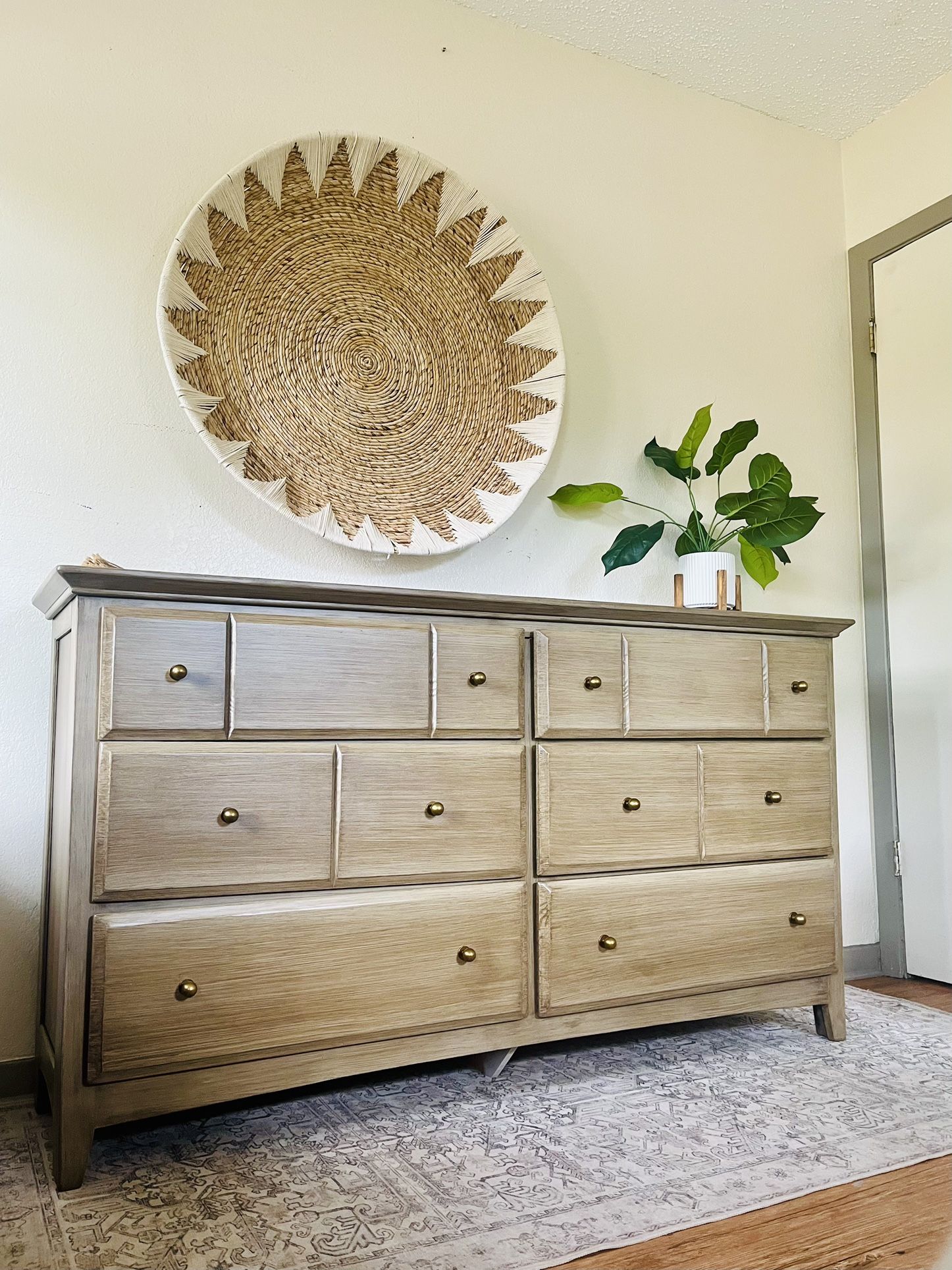 🪴 Stunning Sausalito Six Drawer Wood Dresser - Delivery Available! 🪴