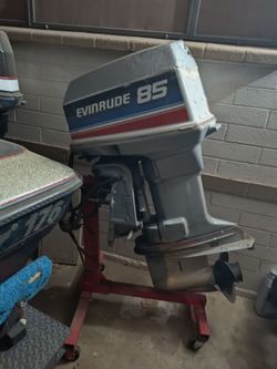 85 hp Evinrude boat motor