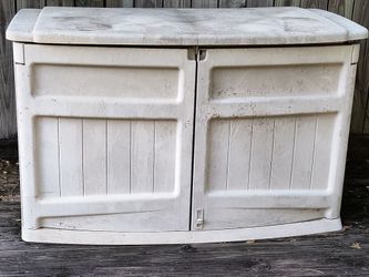 Suncast Outdoor Storage Shed