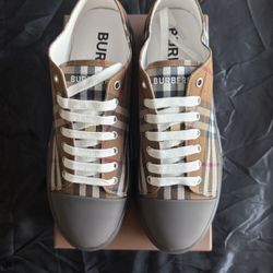 Burberry Gabardine Birch Brown Black