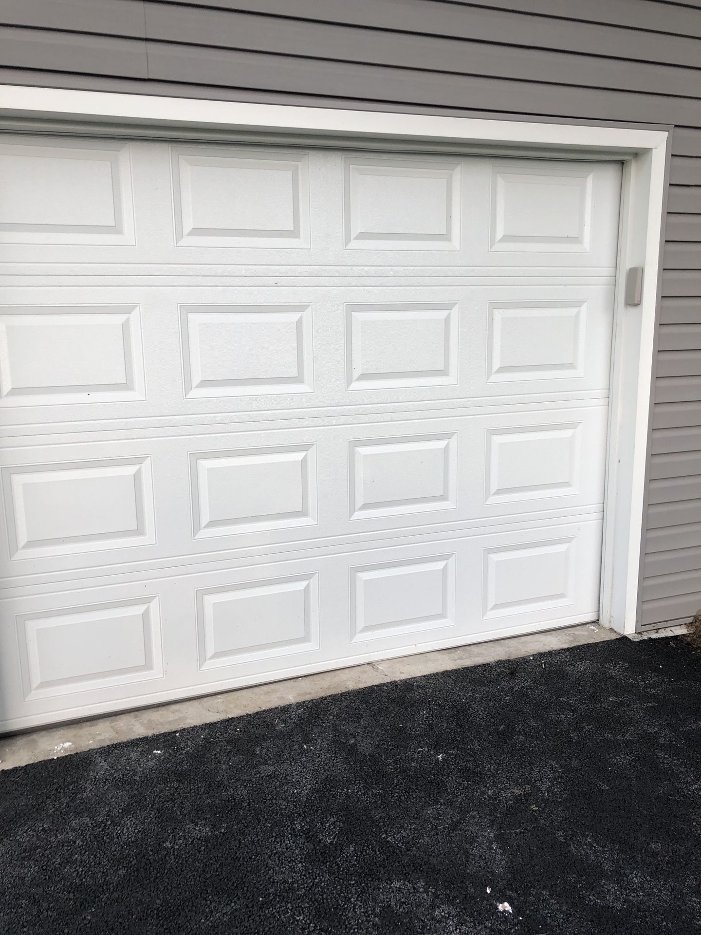 1car garage door with opener