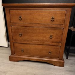 PALLISER Nightstands Set Of Two/ 3 Drawer Dresser Set