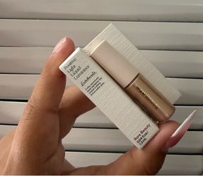 RARE BEAUTY MINI HIGHLIGHTER SHADE EXHILARATE