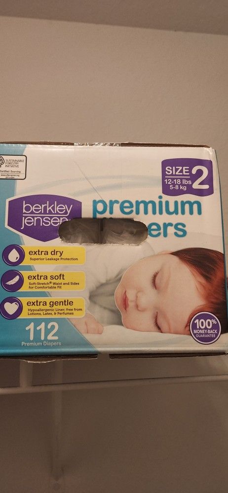 Size 2 Diapers Brand New Berkley Jensen BJS brand 112 Count