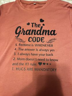 Women’s tshirt size L