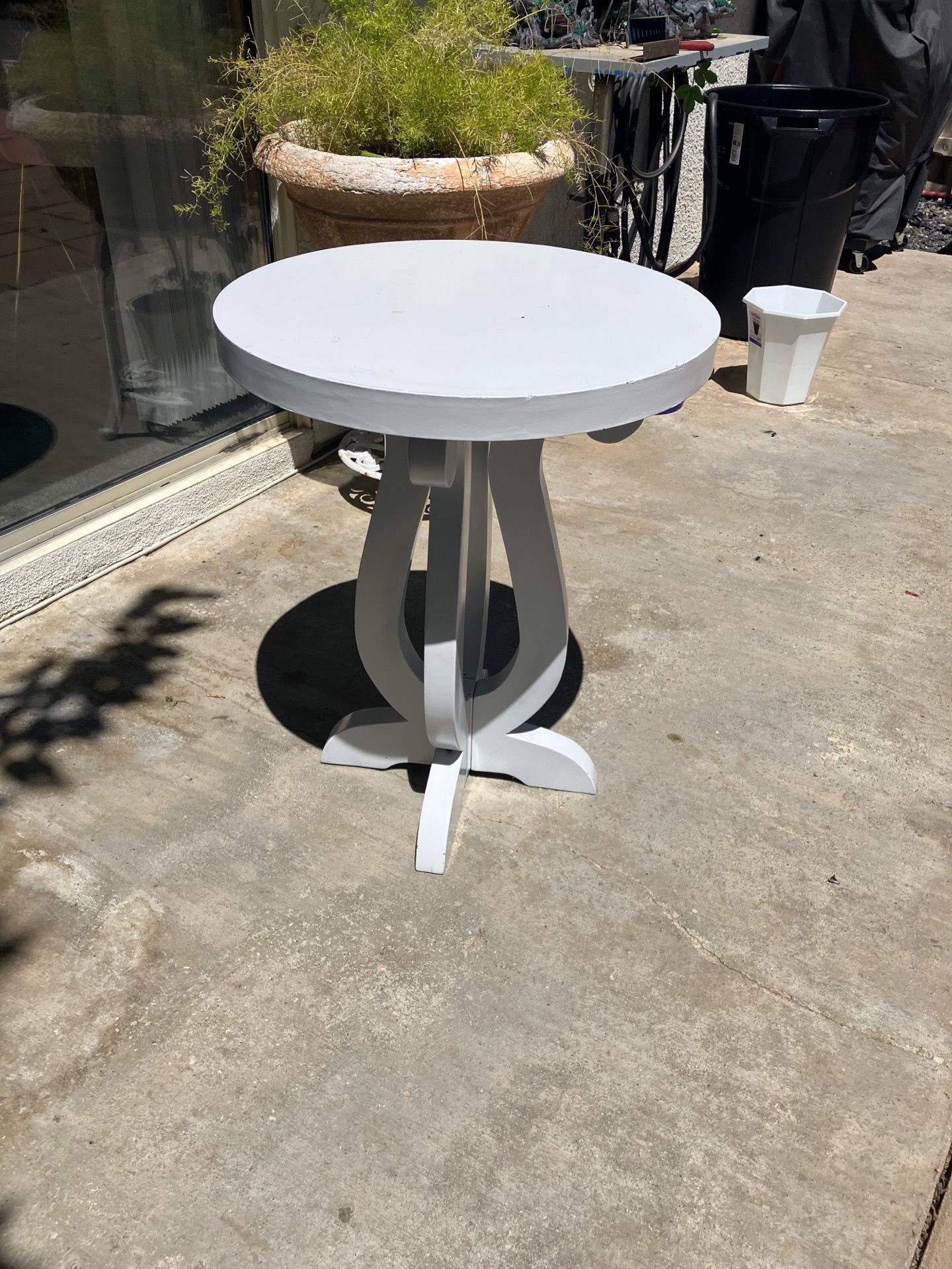 Round Table