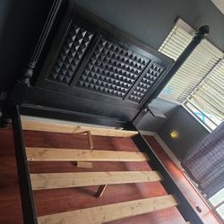 California CALI KING SOLID WOOD BED FRAME 