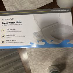 Greenco Fresh Water Bidet – Brand New, Never Used 