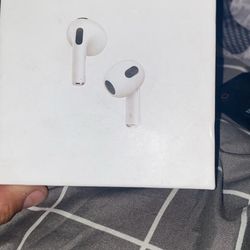 Wireless Bluetooth earbuds 3