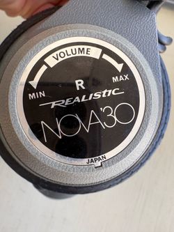 Vintage Realistic Nova 30 Headphones