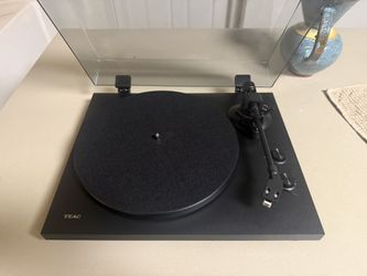 TEAC Turntable